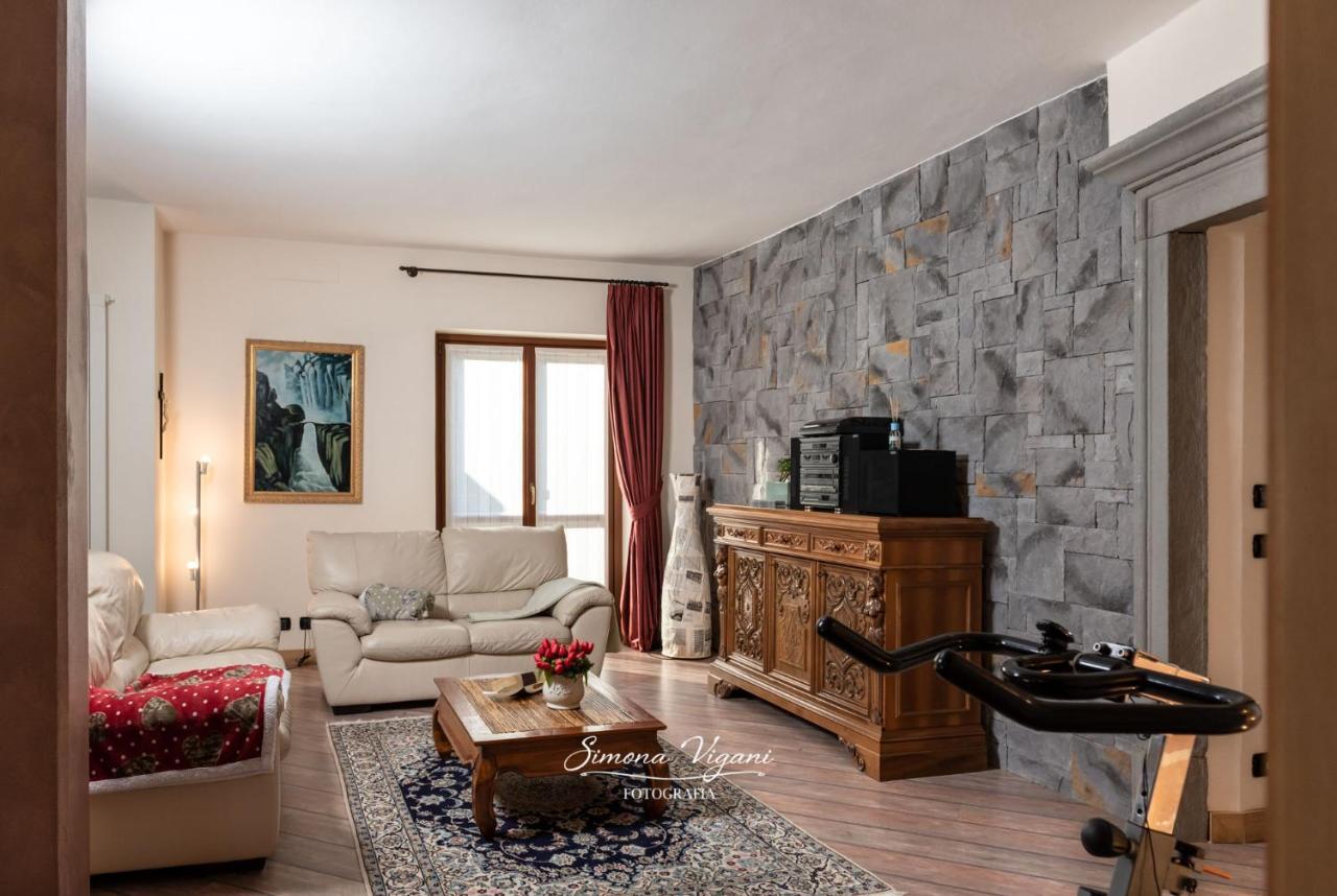 Feel At Home - Villa Uliveta Sovere ภายนอก รูปภาพ